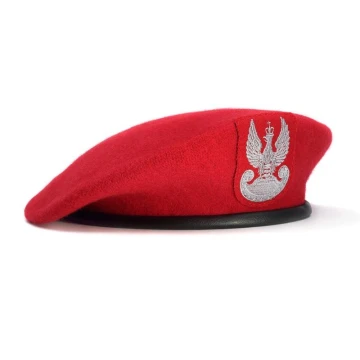 Beret tłoczony wojskowy czerwony z orzełkiem