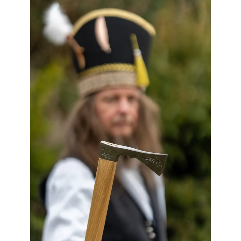 Ciupaga góralska tradycyjna kuta - toporek symbol górali