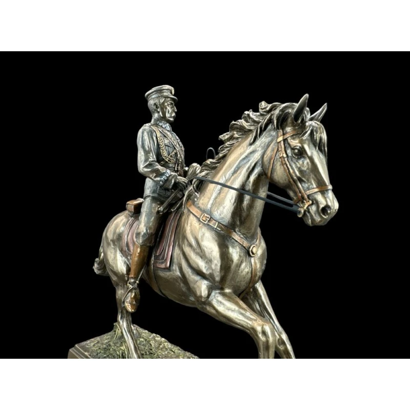 Ekskluzywna rzeźba figurka Józef Piłsudski 28,0 cm, Veronese CU02637A4