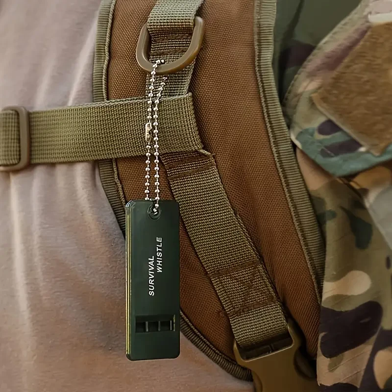 Gwizdek survivalowy - ratunkowy trzytonowy, brelok na łańcuszku