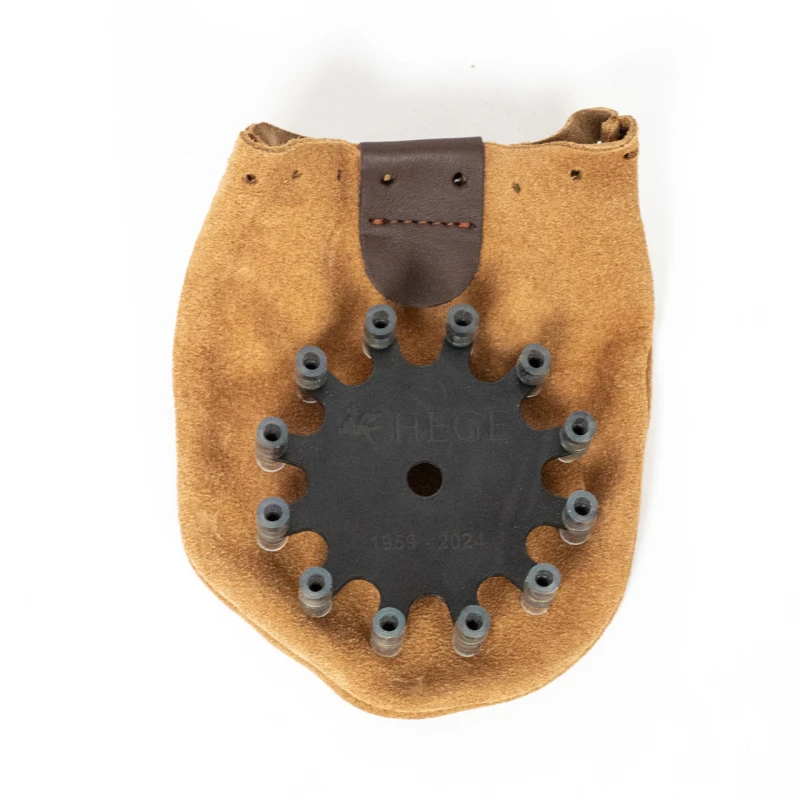 Kapiszonownik HEGE do kapiszonów 4 mm np. 1075 i 1075 Plus w skórzanym woreczku