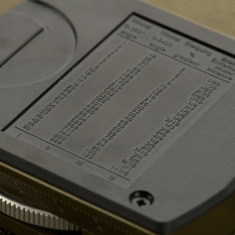 Kompas taktyczny M-TAC do ustawiania azymutu, zielony