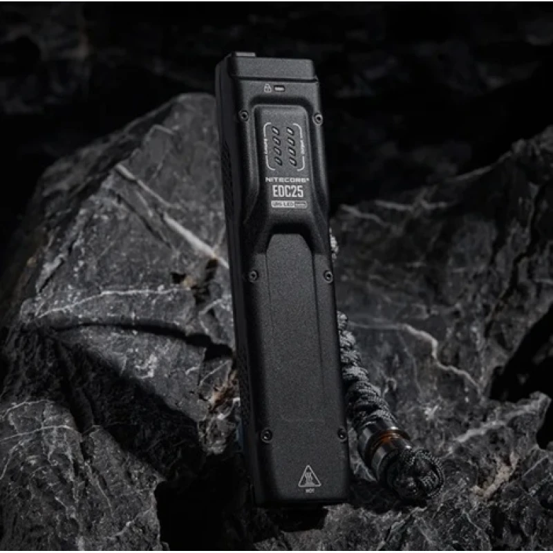 Latarka akumulatorowa Nitecore EDC25 USB-C 3000 lm