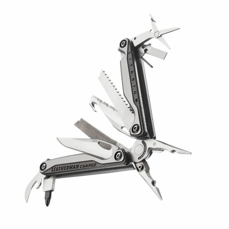 Multitool Leatherman Charge TTI PLUS 832528 w kaburze