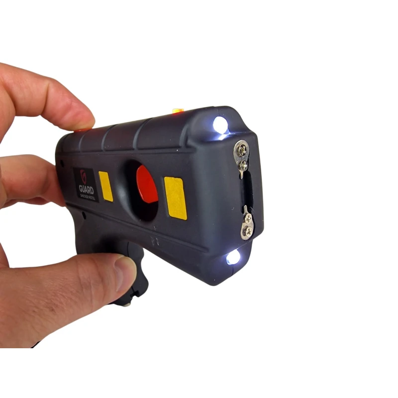 Paralizator z latarką GUARD Shocker Pistol, zawleczka bezpieczeństwa, ładowarka 230V YC-1305