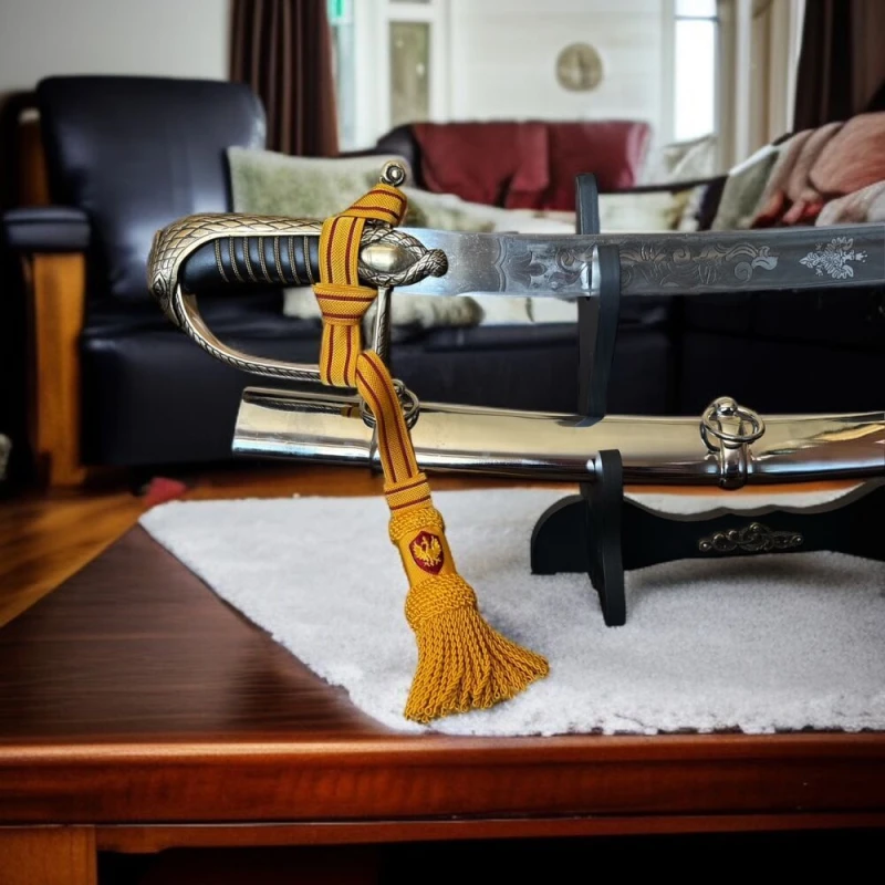 Szabla oficerska WZ 1921 z pochwą grawer "Bóg Honor Ojczyzna" z temblakiem