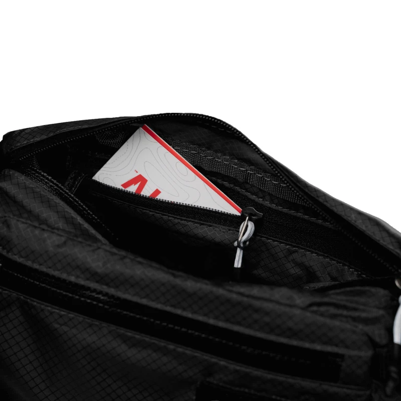 Torba biodrowa, Saszetka Alpinus Murtosa CH11385 czarna nerka