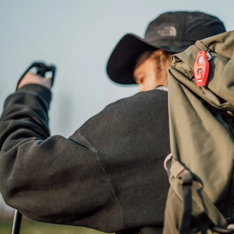 Ultradźwiękowy odstraszacz na kleszcze Off-Tick Human Dark Green