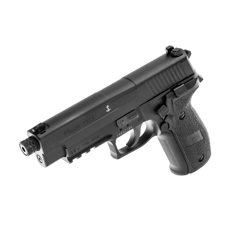 Wiatrówka Sig Sauer P226 4,5 mm BlowBack