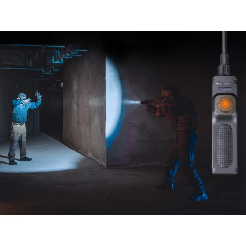 Włącznik żelowy Fenix AER-05 na kablu do latarki Fenix TK16 V2.0.